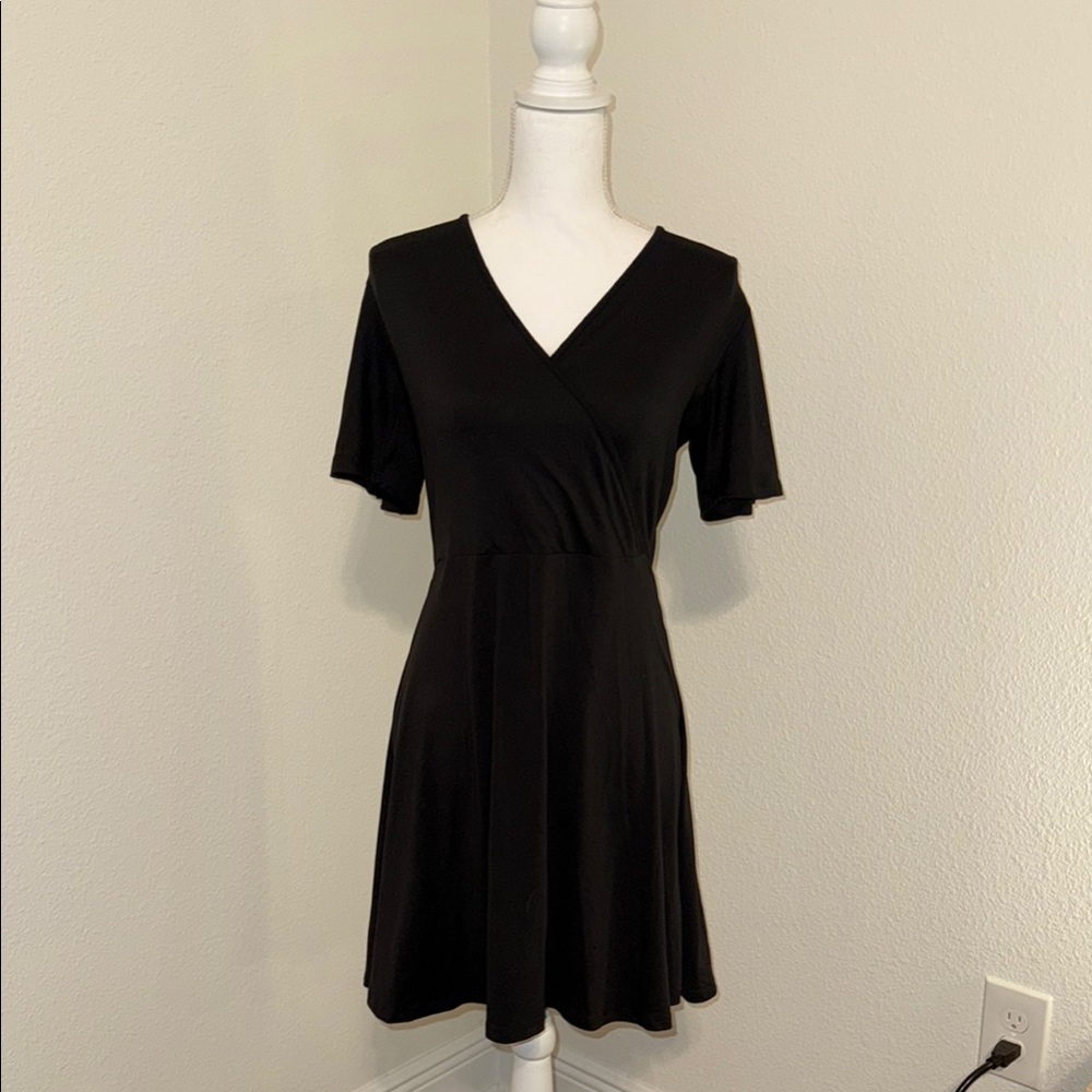 41 Hawthorn Black Peplum Mini Dress
